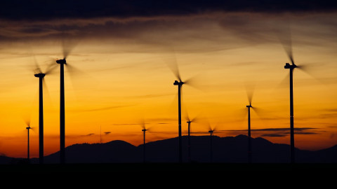 Windkraft reduziert teure fossile Stromimporte und macht unabhängig
