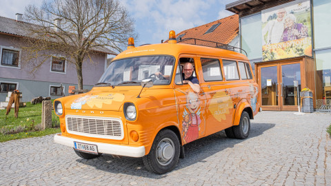 Sonnentor versteigert Oldtimer für den guten Zweck